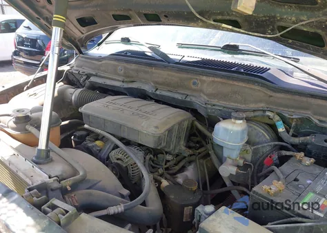 2002 Dodge Ram 1500 St из США, поврежденный, VIN 3D7HA18N52G201404